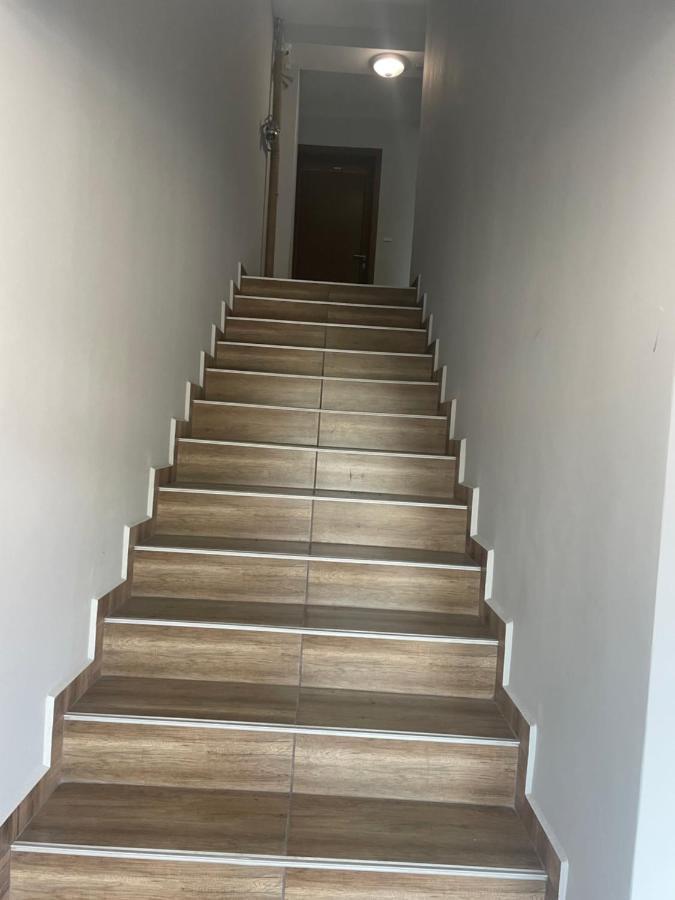 Teddy Apartment Veliko Tarnovo Buitenkant foto